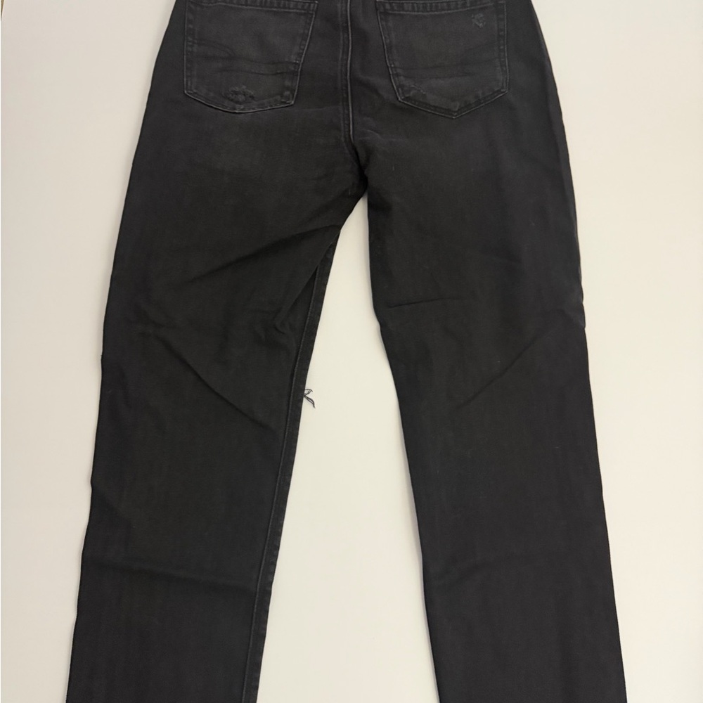 NWOT Bundle of 2 American Eagle Mom/ Straight leg Jeans Size 2 - Picture 3 of 12
